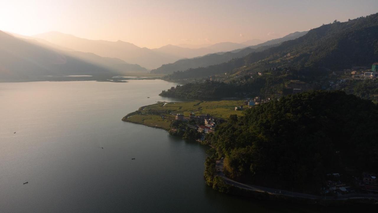 Hotel Pushkar Pokhara Bagian luar foto